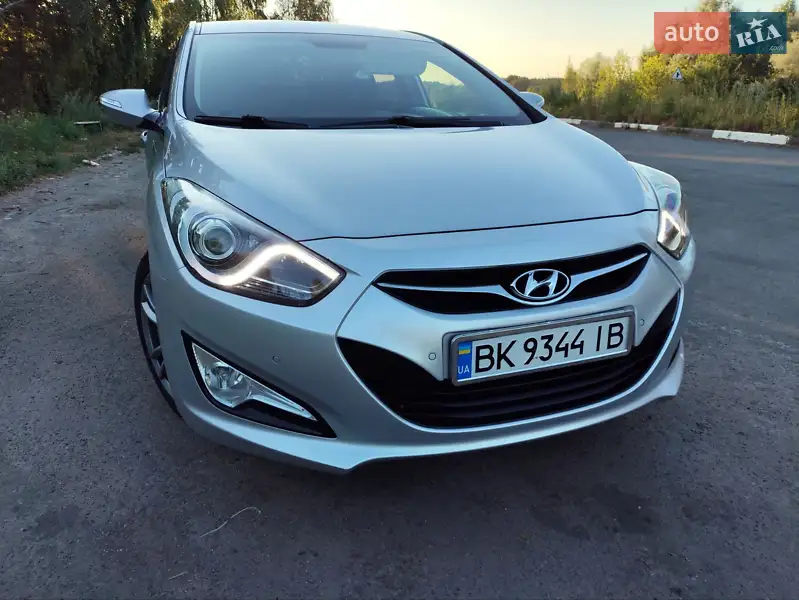 Седан Hyundai i40 2012 в 