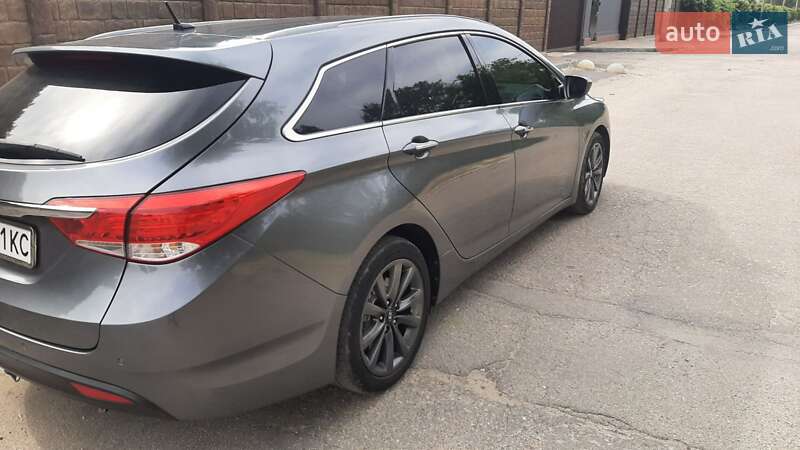 Универсал Hyundai i40 2012 в Запорожье