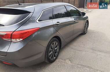 Универсал Hyundai i40 2012 в 