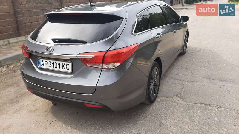 Универсал Hyundai i40 2012 в Запорожье