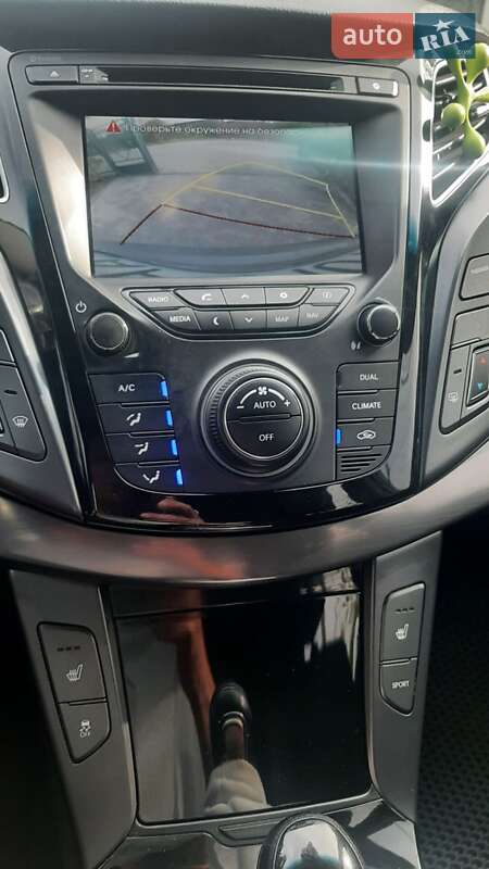 Универсал Hyundai i40 2012 в Запорожье