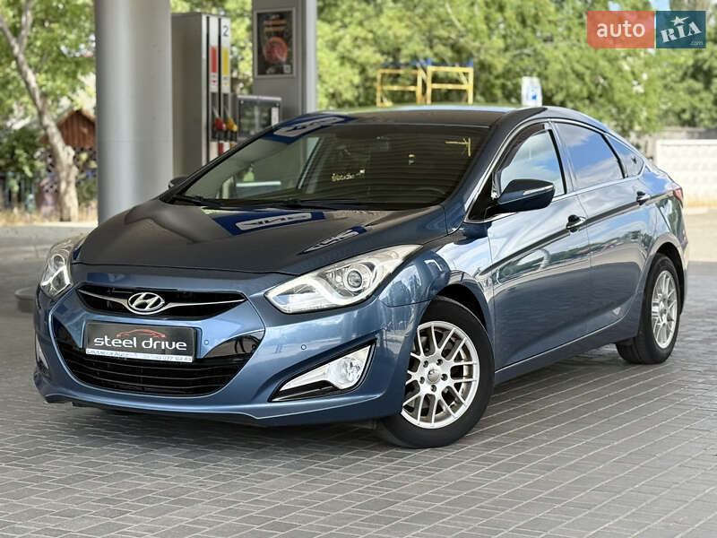 Hyundai i40 2012