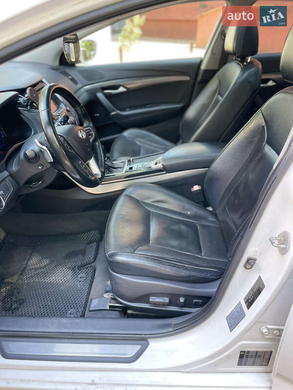 Универсал Hyundai i40 2012 в Одессе