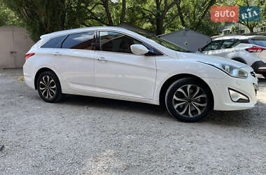 Универсал Hyundai i40 2012 в 