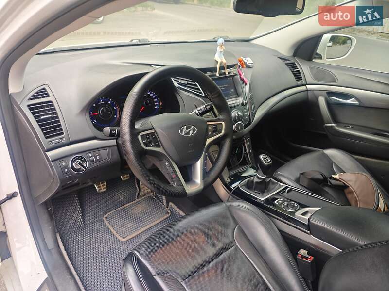 Универсал Hyundai i40 2014 в Днепре фото 6 Универсал Hyundai i40 2014 в Днепре