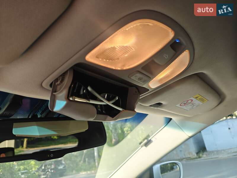 Универсал Hyundai i40 2014 в Днепре фото 42 Универсал Hyundai i40 2014 в Днепре