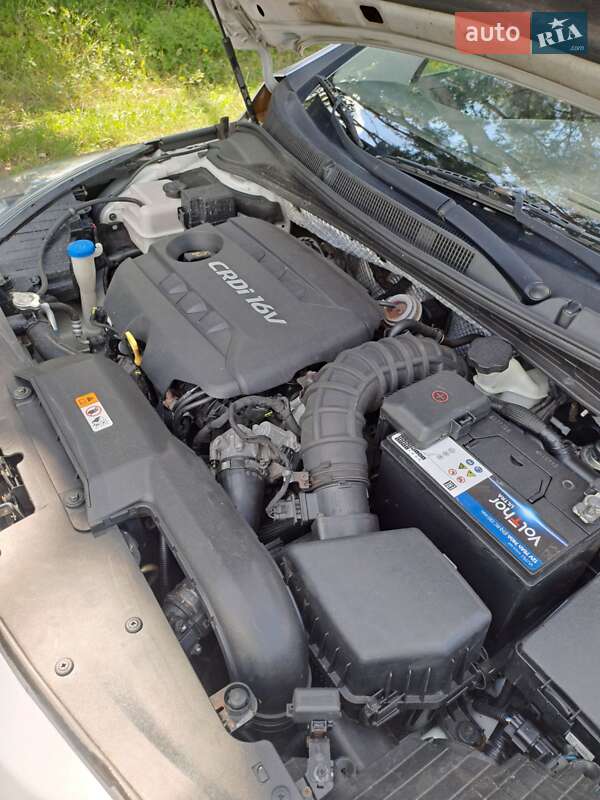Универсал Hyundai i40 2012 в Киеве