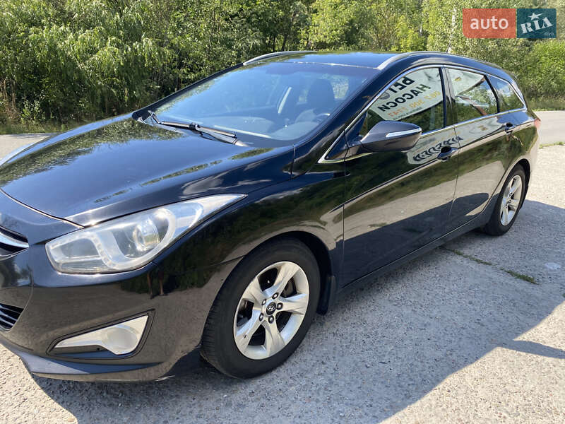 Универсал Hyundai i40 2013 в Киеве