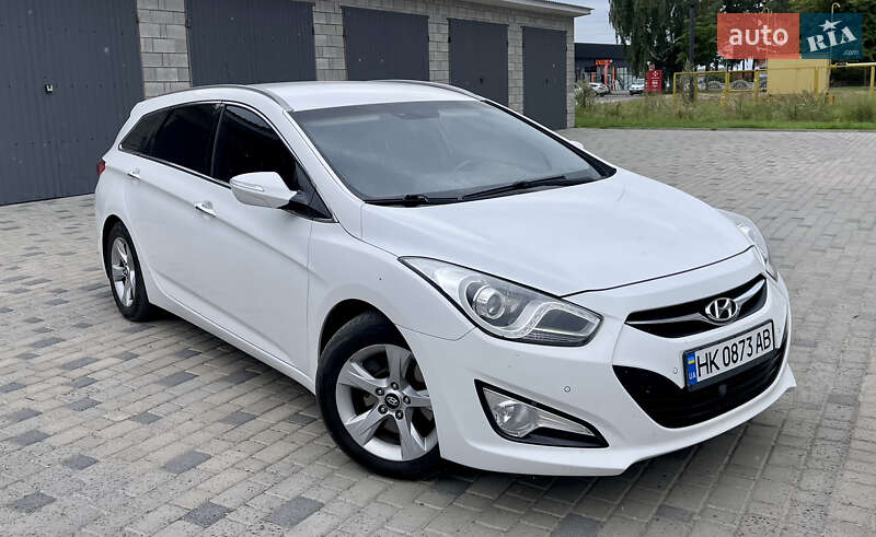 Универсал Hyundai i40 2012 в 
