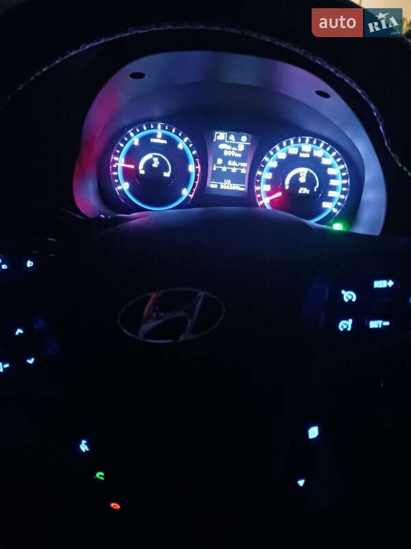 Универсал Hyundai i40 2015 в Мукачево
