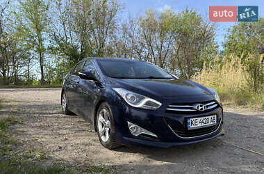 Седан Hyundai i40 2011 в Кривом Роге
