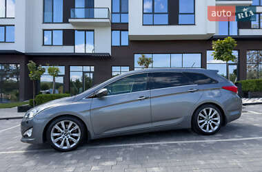 Универсал Hyundai i40 2012 в 