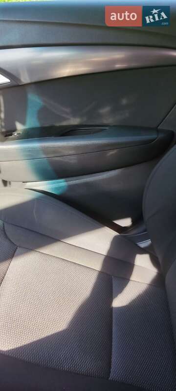 Универсал Hyundai i40 2013 в Днепре