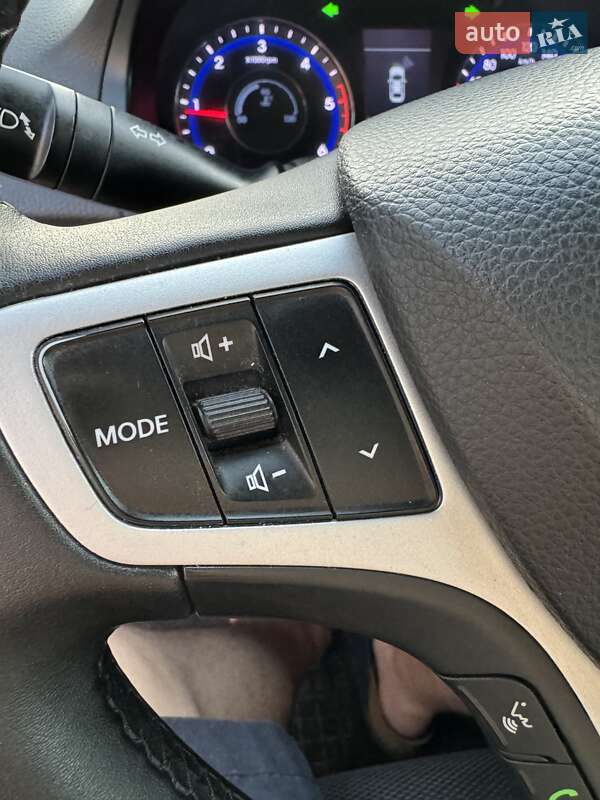 Универсал Hyundai i40 2013 в Золочеве