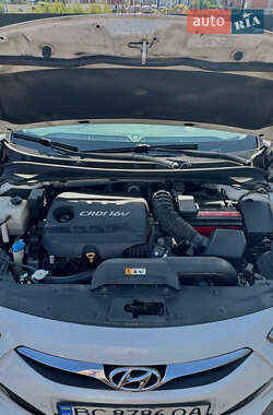Универсал Hyundai i40 2012 в 