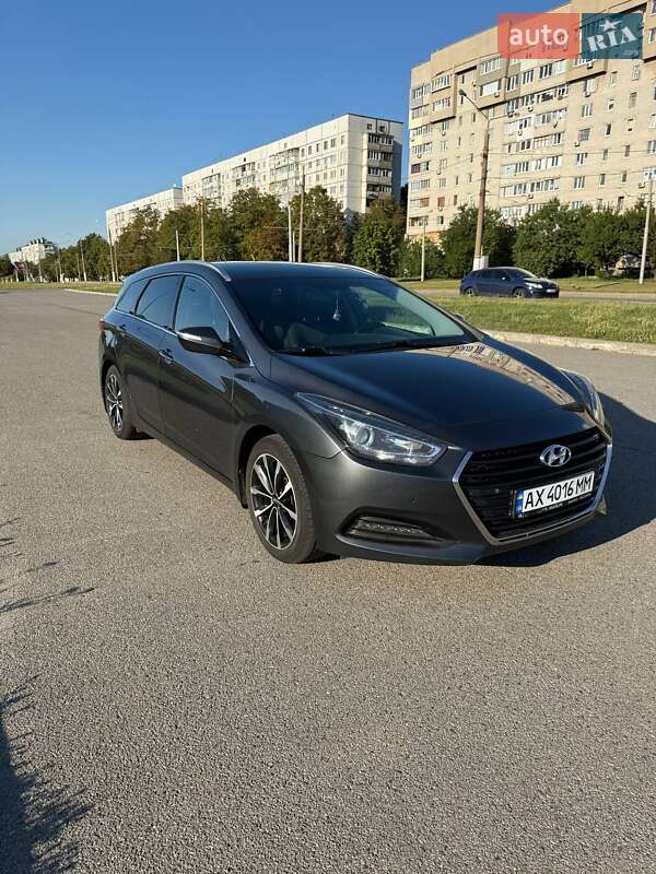 Универсал Hyundai i40 2016 в 