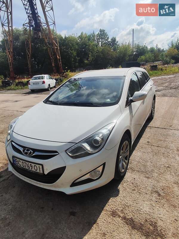 Універсал Hyundai i40 2014 в Львові
