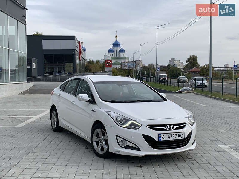 Hyundai i40 2012