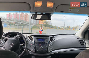Седан Hyundai i40 2012 в 