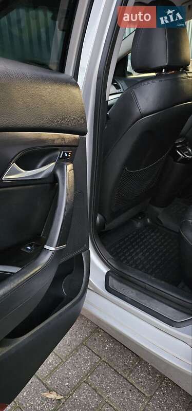 Седан Hyundai i40 2012 в Киеве