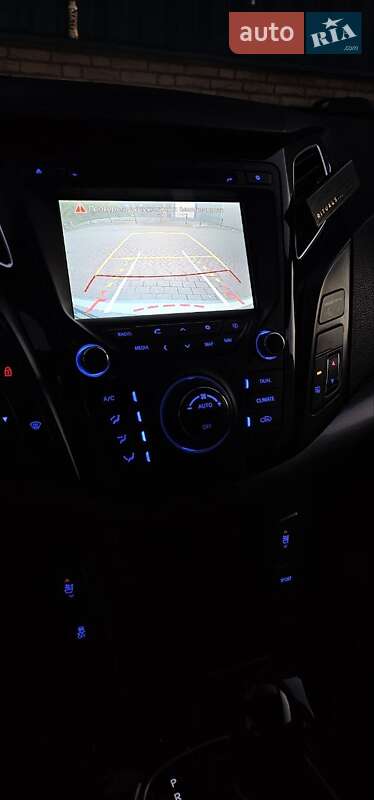 Седан Hyundai i40 2012 в Киеве