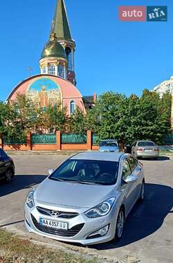 Седан Hyundai i40 2012 в Києві