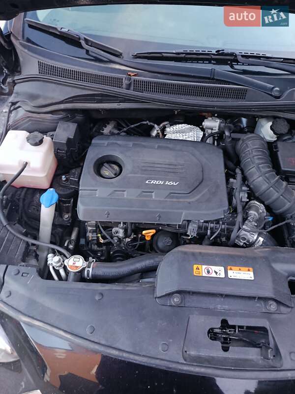 Седан Hyundai i40 2017 в Львове