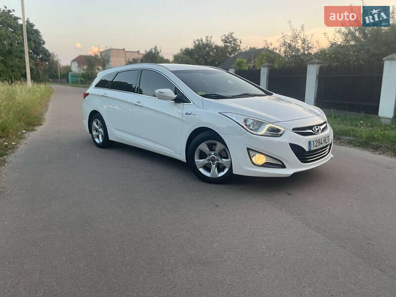 Универсал Hyundai i40 2012 в Ивано-Франковске фото 5 Универсал Hyundai i40 2012 в Ивано-Франковске