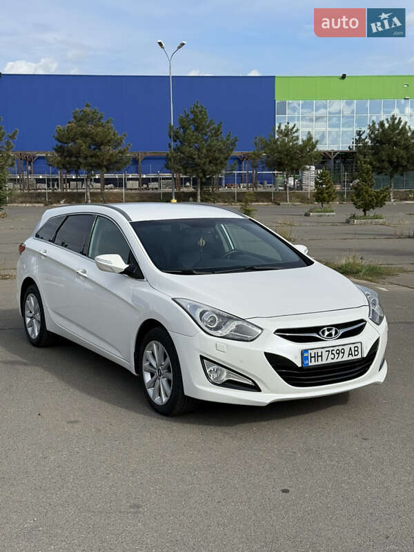 Hyundai i40 2011