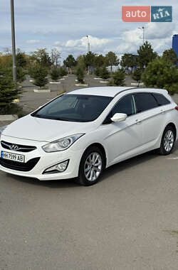Универсал Hyundai i40 2011 в 
