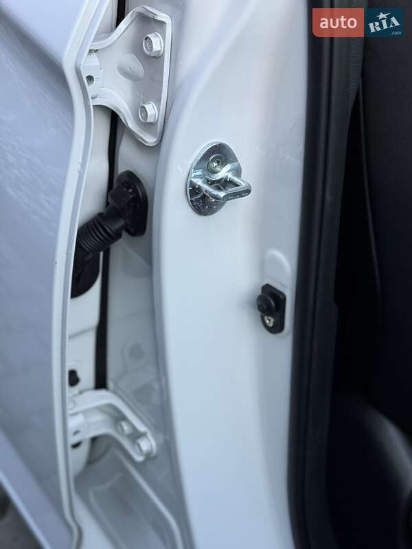 Універсал Hyundai i40 2016 в Дубні фото 52 Універсал Hyundai i40 2016 в Дубні