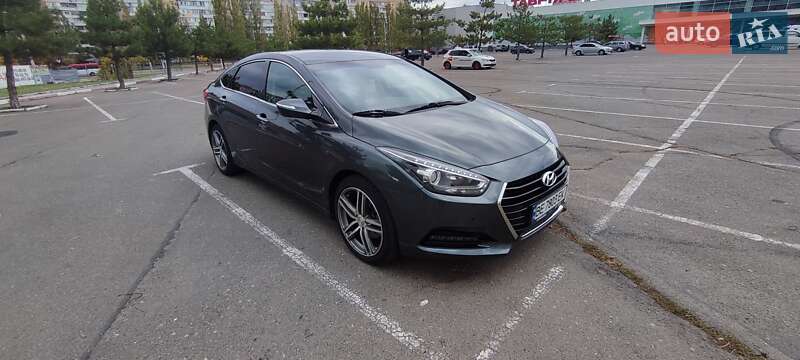Седан Hyundai i40 2015 в Днепре