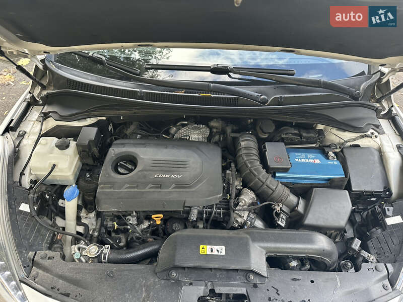 Універсал Hyundai i40 2015 в Києві фото 12 Універсал Hyundai i40 2015 в Києві