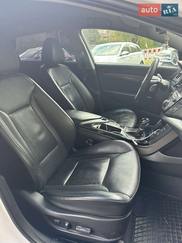 Універсал Hyundai i40 2015 в Києві фото 28 Універсал Hyundai i40 2015 в Києві