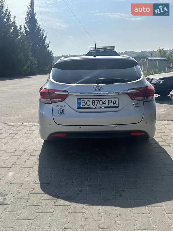 Універсал Hyundai i40 2011 в Золочеві фото 4 Універсал Hyundai i40 2011 в Золочеві