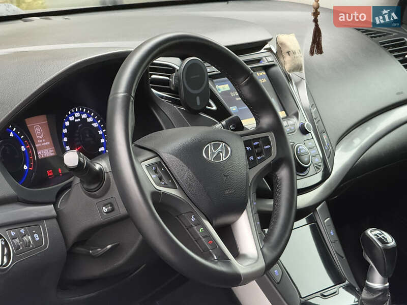 Універсал Hyundai i40 2012 в Черкасах
