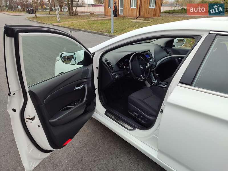 Седан Hyundai i40 2015 в Чернігові