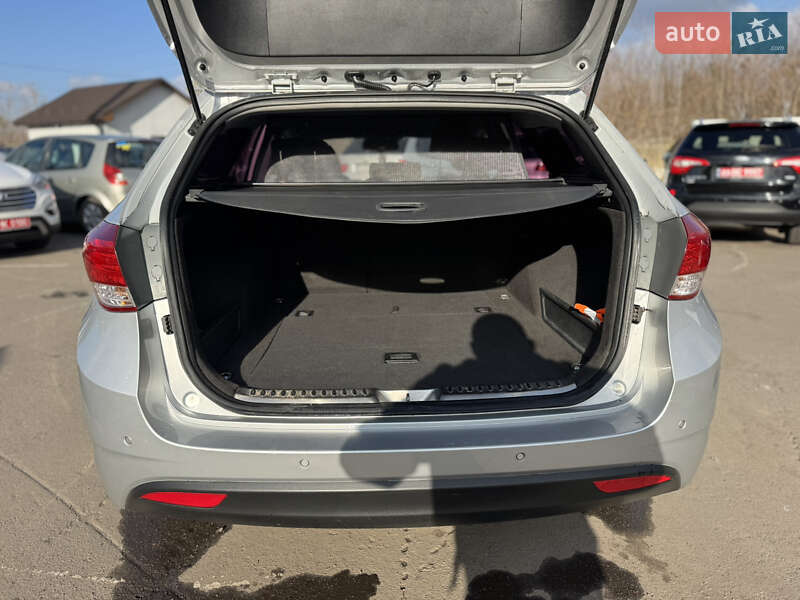 Універсал Hyundai i40 2014 в Дубні