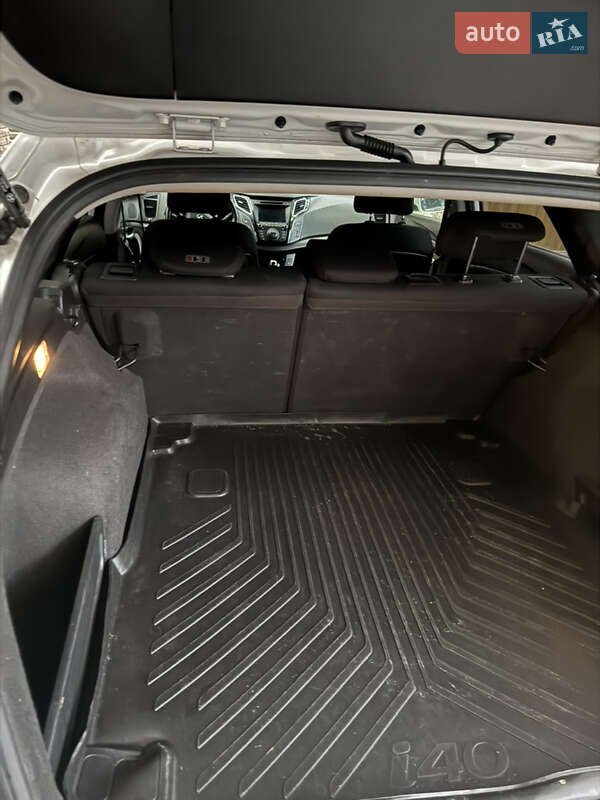 Универсал Hyundai i40 2014 в Киеве