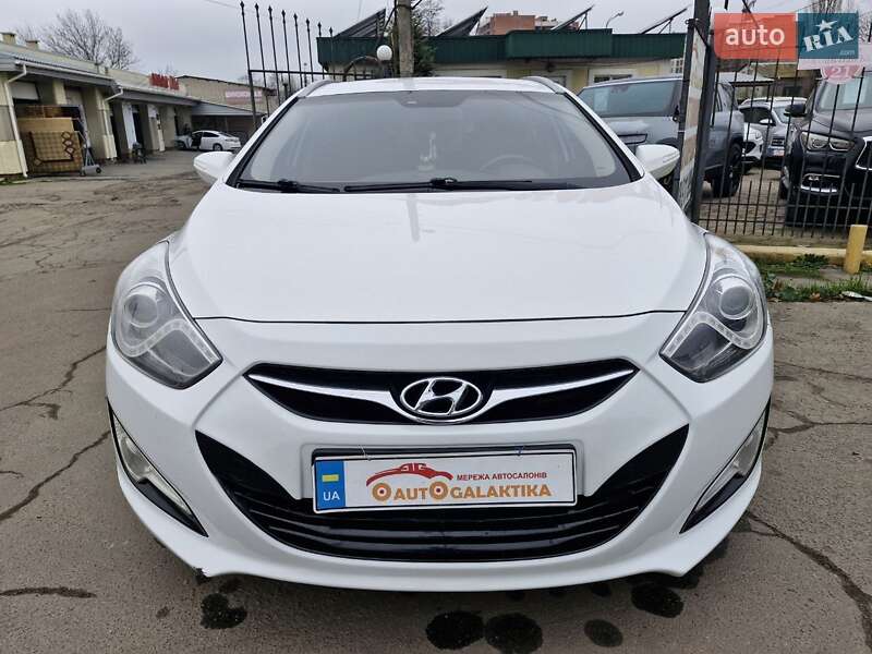 Універсал Hyundai i40 2011 в Миколаєві