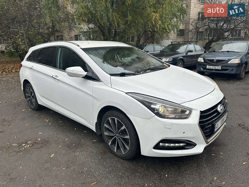 Универсал Hyundai i40 2015 в Киеве