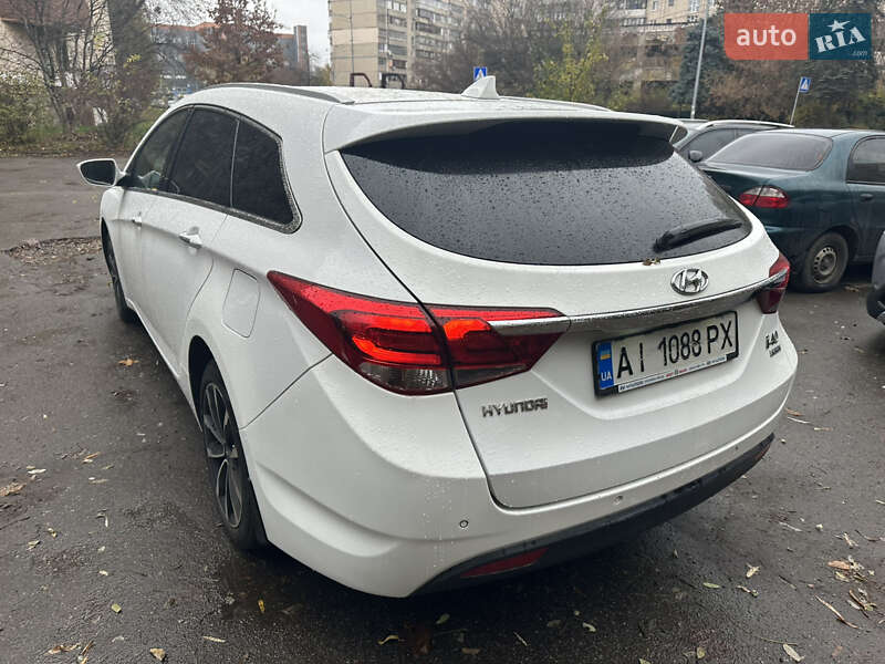 Универсал Hyundai i40 2015 в Киеве