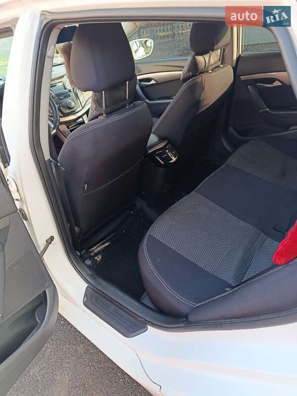 Универсал Hyundai i40 2011 в Василькове