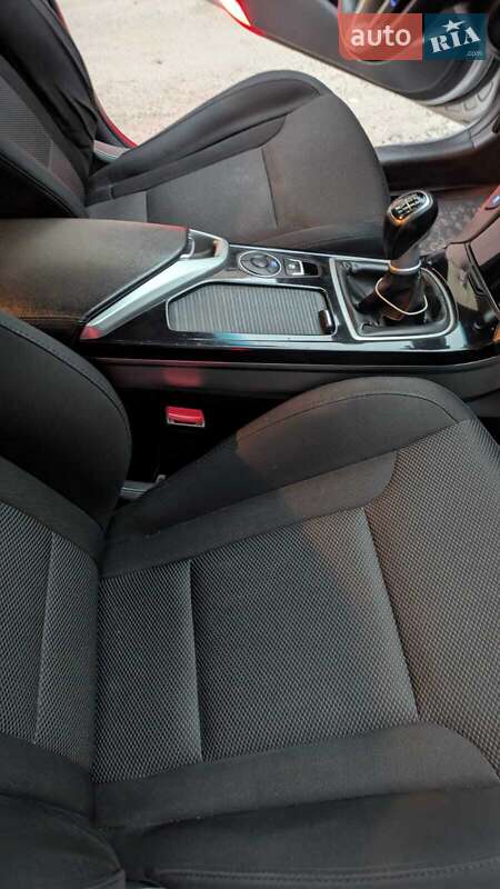 Универсал Hyundai i40 2012 в Днепре