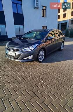 Універсал Hyundai i40 2013 в Рівному