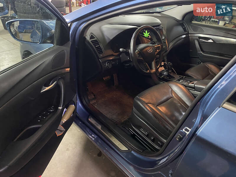 Универсал Hyundai i40 2015 в Старом Самборе