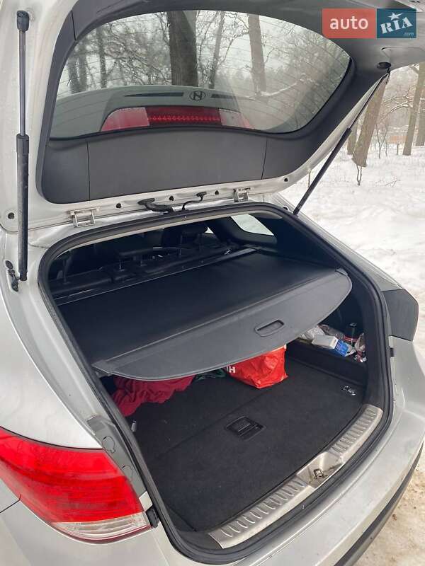 Универсал Hyundai i40 2012 в Киеве