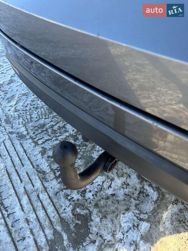 Универсал Hyundai i40 2011 в Белогородке