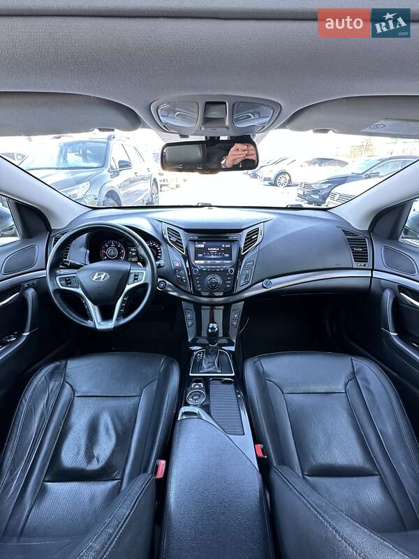 Универсал Hyundai i40 2011 в Белогородке