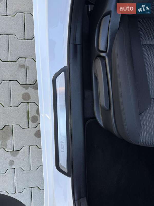 Универсал Hyundai i40 2016 в Дубно фото 34 Универсал Hyundai i40 2016 в Дубно